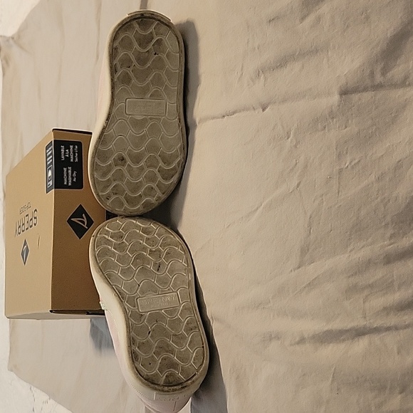 Sperry Girls Salty Jr. (Machine Washable) - Picture 7 of 8